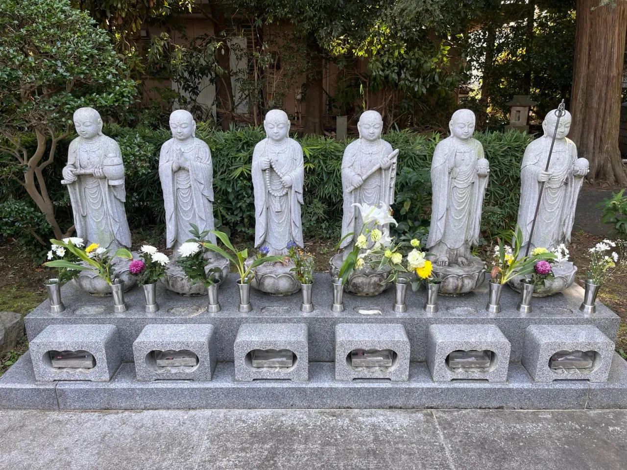 六地蔵全体・施工前